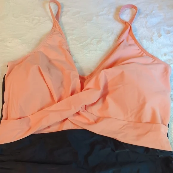 Women's Pink & Black One Piece V-neck Crisscross Tummy Control‎ Bathing Swimsuit - Picture 6 of 13